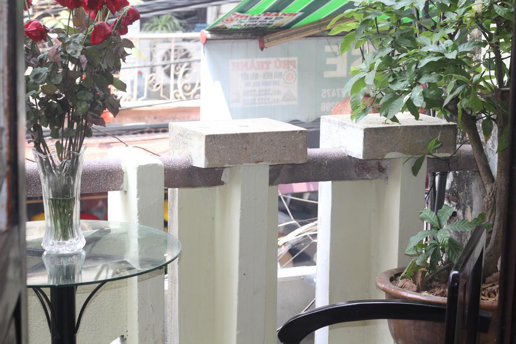 Hanoi Caballos Hotel Екстер'єр фото