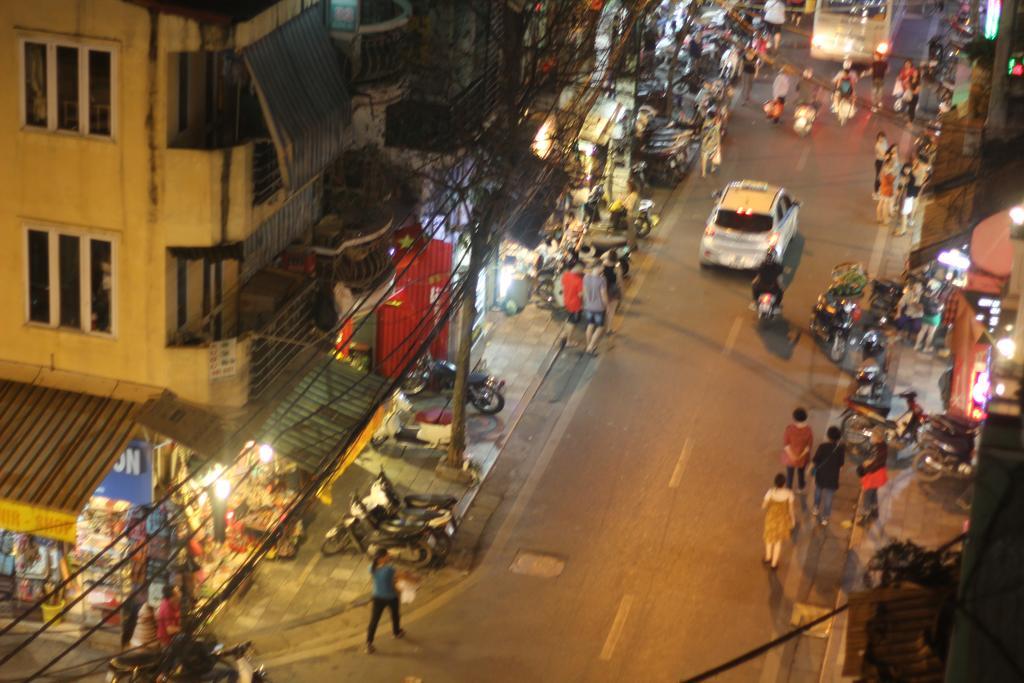 Hanoi Caballos Hotel Екстер'єр фото