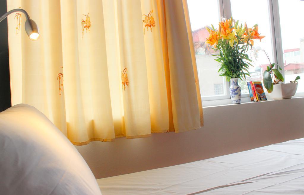 Hanoi Caballos Hotel Екстер'єр фото