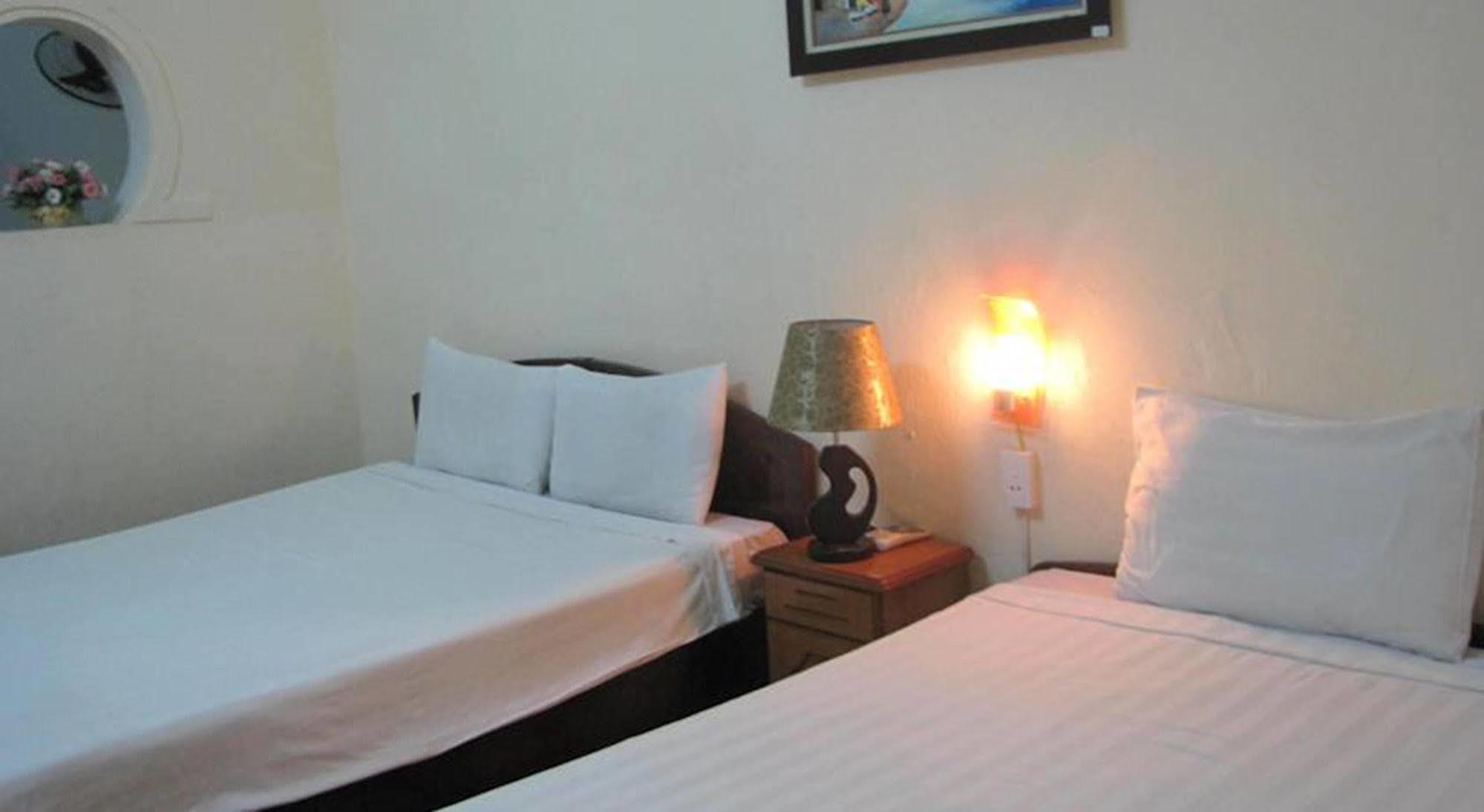 Hanoi Caballos Hotel Екстер'єр фото